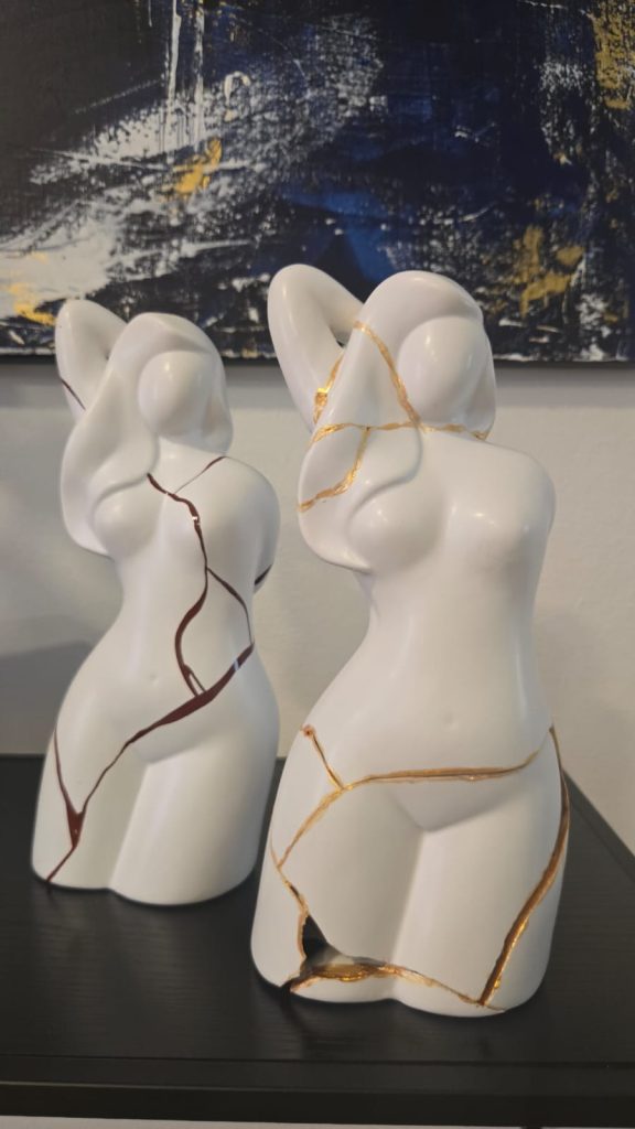 kintsugi statue blanc or