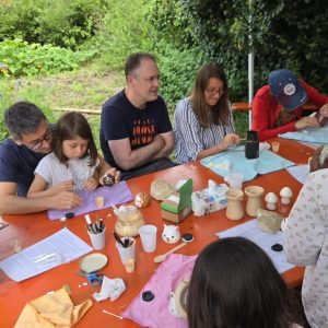 Atelier kintsugi en plein air au Luxembourg – ArThuy.